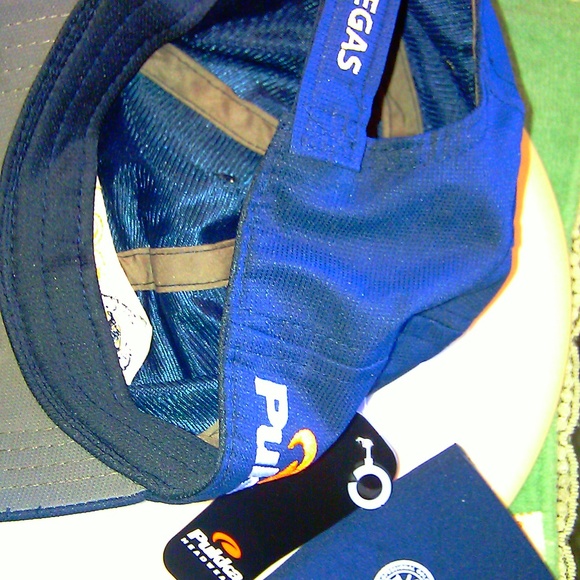 NWT PGA Tour Golf Hat Baseball Cap Set Gift Vegas Souvenir New Matching Coozie - Picture 3 of 8